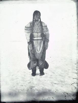 Aivilik Inuit woman, Shoofly [Nivisanaaq] Hudson Bay Canada